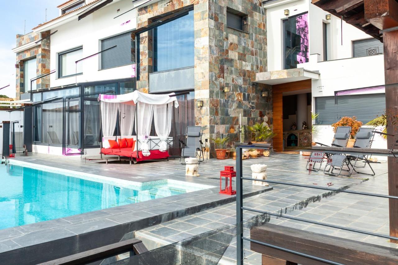 Сasa de vacaciones Con Piscina Privada En *