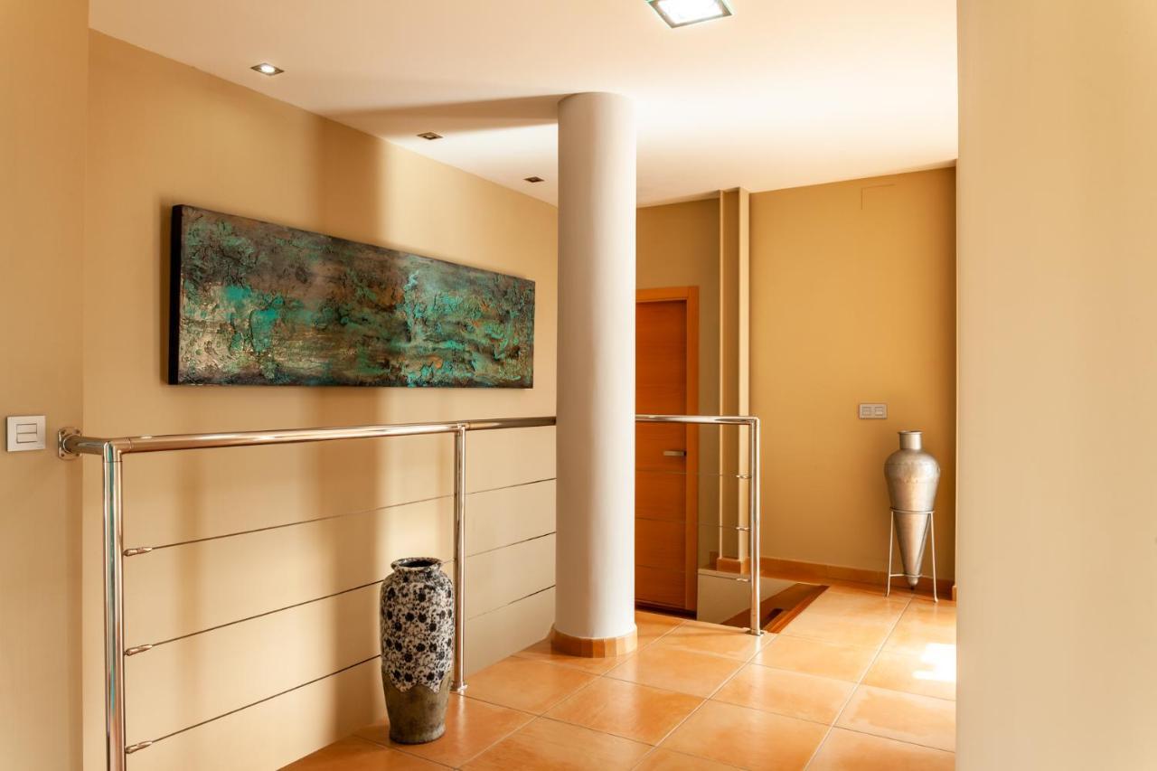 Con Piscina Privada En